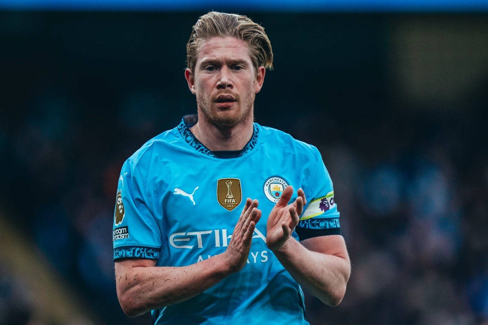 芝加哥小熊队明星莱恩·桑德伯格凭借出色的二垒防守与打击，荣膺国联 MVP