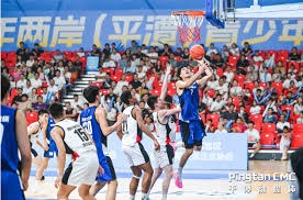 NBA焦点战：湖人客场逆转掘金,